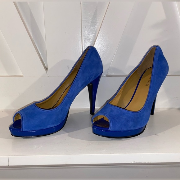 Nine West Royal Blue Peep Toe Heels size 7.5 Funky Colorful Spring Heels Party - Picture 2 of 8